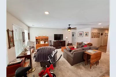 1008 Colonial Drive, Menallen Township, PA 15401 - Photo 15