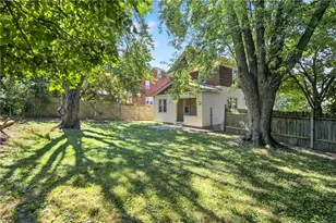 113 Gerhold St, Bethel Park, PA 15102 - Photo 25