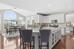 114 Tanglewood Dr, Pine Township, PA 15090 - Photo 9