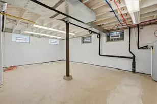 301 Bon Air Ave, Pittsburgh, PA 15210 - Photo 25