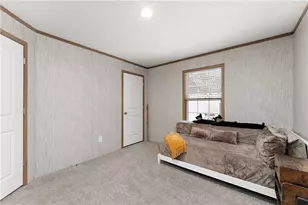 56 Crestview Dr, Tarentum, PA 15084 - Photo 17