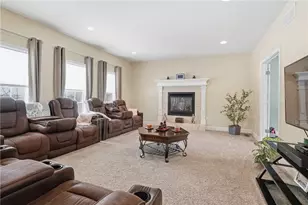 100 Mary St, Center Township, PA 15061 - Photo 21
