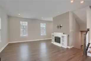 207 Amon St, Cranberry Township, PA 16066 - Photo 9