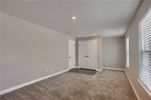 207 Amon St, Cranberry Township, PA 16066 - Photo 5