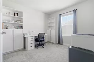 412 Spruce Ln, Houston, PA 15342 - Photo 11