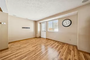 107 Ligonier Ln, Pittsburgh, PA 15068 - Photo 7