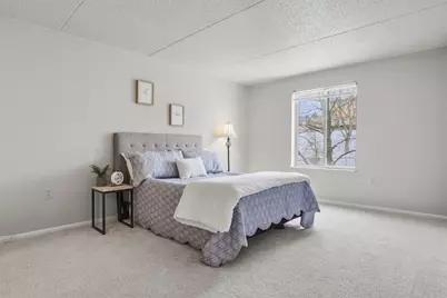 2160 Greentree Rd #604W, Scott Township, PA 15220 - Photo 21