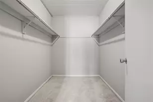 2160 Greentree Rd, Scott Township, PA 15220 - Photo 25