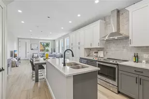 237 N Aiken Ave, Pittsburgh, PA 15206 - Photo 3