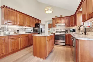 501 Sheridan Ln, Murrysville, PA 15632 - Photo 9