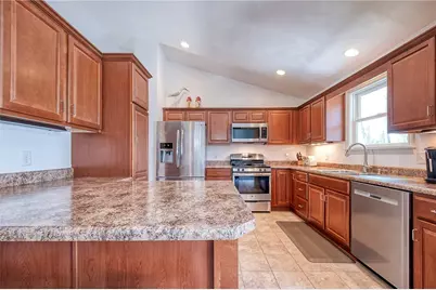 120 Lee Ann Court, Pittsburgh, PA 15239 - Photo 11