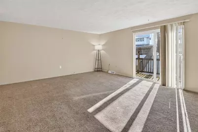 10 McKinley Sq, Coraopolis, PA 15108 - Photo 7