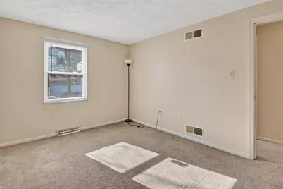 10 McKinley Sq, Coraopolis, PA 15108 - Photo 21
