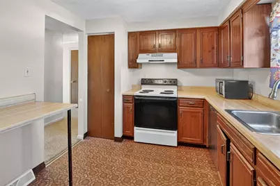 10 McKinley Sq, Coraopolis, PA 15108 - Photo 13