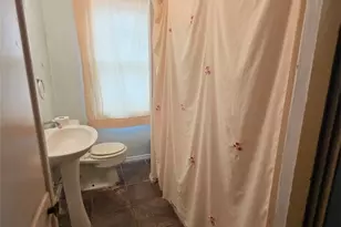 2822 Brentwood Ave, Pittsburgh, PA 15227 - Photo 17