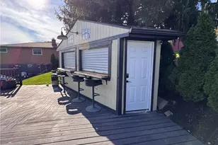 1297 Hillview Dr, North Huntingdon, PA 15642 - Photo 45