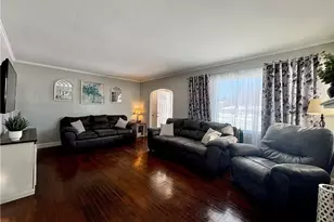 113 Briercliff Dr, Chippewa Township, PA 15010 - Photo 5