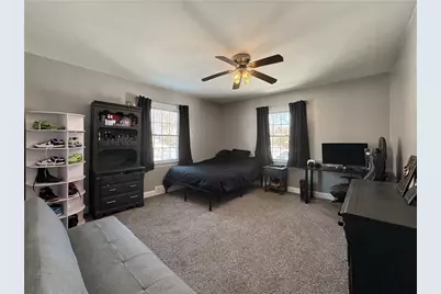 113 Briercliff Dr, Chippewa Township, PA 15010 - Photo 11