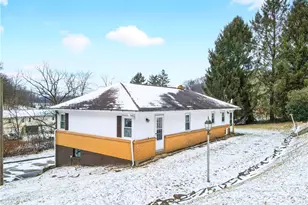 126 Bakers Ln, Washington Township, PA 15613 - Photo 23