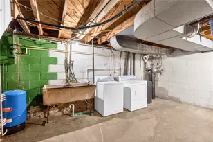 126 Bakers Ln, Washington Township, PA 15613 - Photo 19