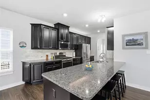 186 Bucktail Dr, Cranberry Township, PA 16066 - Photo 9