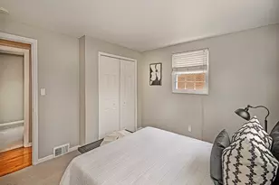 863 Blue Ridge Rd, Pittsburgh, PA 15239 - Photo 15