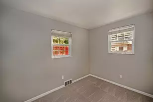 863 Blue Ridge Rd, Pittsburgh, PA 15239 - Photo 17