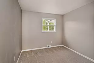 863 Blue Ridge Rd, Pittsburgh, PA 15239 - Photo 19