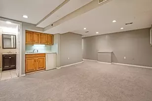 863 Blue Ridge Rd, Pittsburgh, PA 15239 - Photo 25