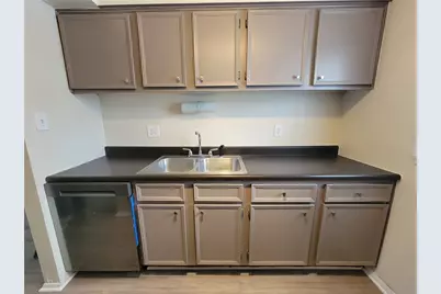 209 Cranbrooke Dr, Findlay Township, PA 15108 - Photo 17