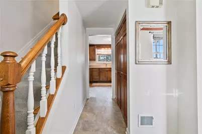 120 Mallard Dr, Kennedy Township, PA 15136 - Photo 11