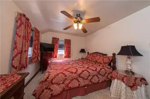 5733 Madison Dr, Verona, PA 15147 - Photo 9