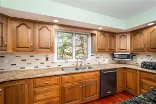 119 Blazing Star Dr, Penn Township, PA 16002 - Photo 15