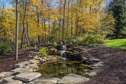 421 Oaklawn Dr, Pittsburgh, PA 15241 - Photo 47