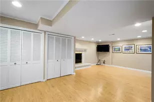 421 Oaklawn Dr, Pittsburgh, PA 15241 - Photo 37