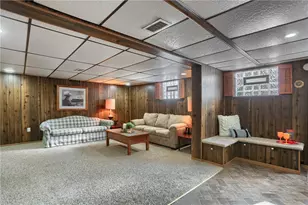 426 Bryan Dr, Findlay Township, PA 15108 - Photo 35