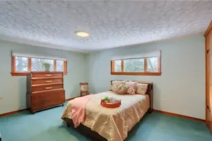 426 Bryan Dr, Findlay Township, PA 15108 - Photo 23