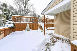 800 N 4th St, Jeannette, PA 15644 - Photo 11