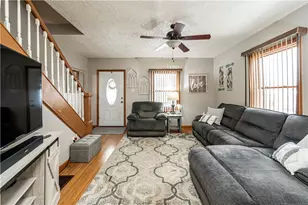 800 N 4th St, Jeannette, PA 15644 - Photo 21