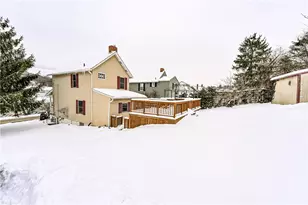 800 N 4th St, Jeannette, PA 15644 - Photo 7