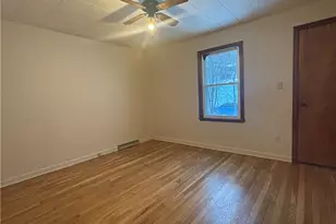 121 Panorama Dr, South Strabane, PA 15301 - Photo 9