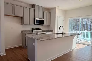 2002 Canterbury Dr, Imperial, PA 15126 - Photo 3