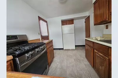 119 Springhouse Dr, Center Township, PA 16001 - Photo 13