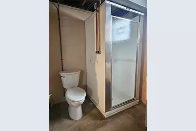 119 Springhouse Dr, Center Township, PA 16001 - Photo 27