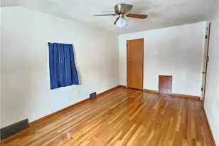 119 Springhouse Dr, Center Township, PA 16001 - Photo 17