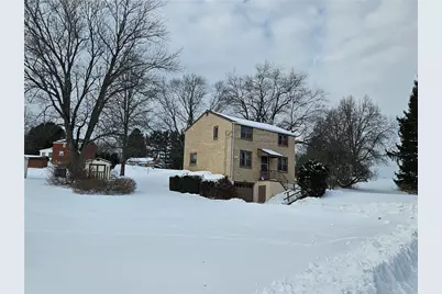 119 Springhouse Dr, Center Township, PA 16001 - Photo 3