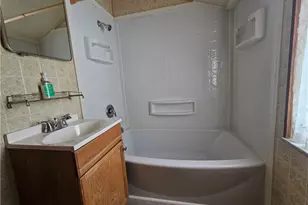 119 Springhouse Dr, Center Township, PA 16001 - Photo 25