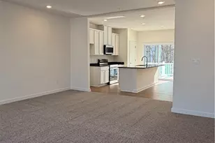 2004 Canterbury Dr, Imperial, PA 15126 - Photo 9