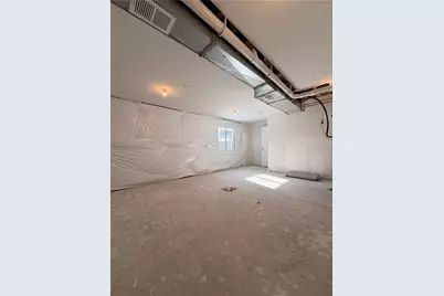 2004 Canterbury Dr #212C, Imperial, PA 15126 - Photo 17