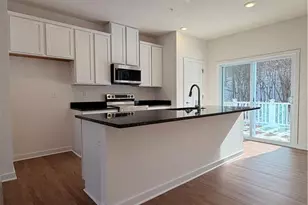 2004 Canterbury Dr, Imperial, PA 15126 - Photo 3